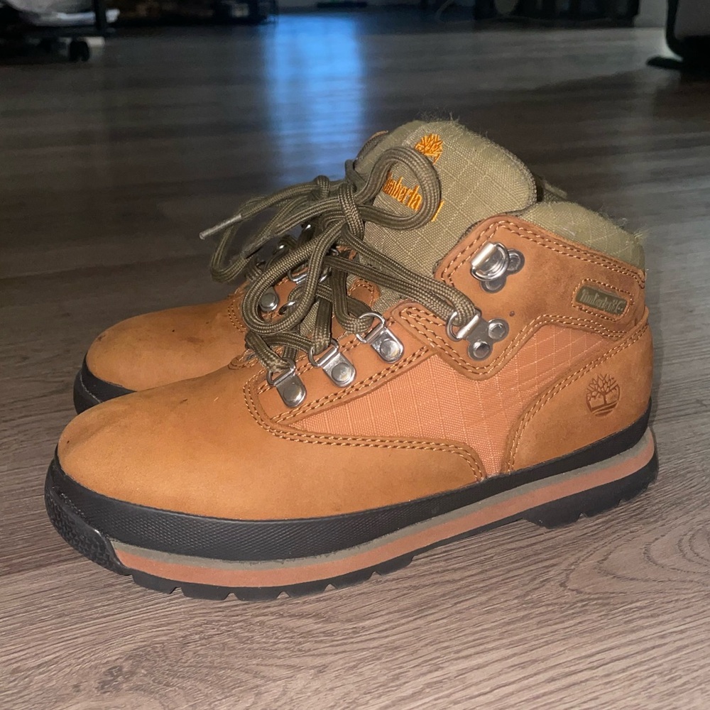 Timberland Tan and Green Outdoor Boots